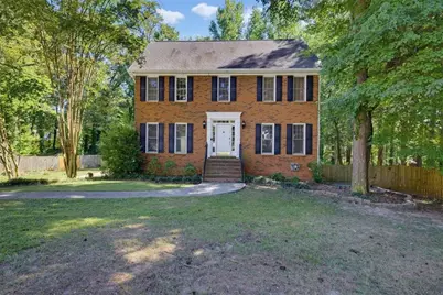 2711 Lochraven Court, Snellville, GA 30039 - Photo 1