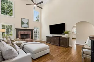 4387 Trestle Way, Buford, GA 30518 - Photo 15