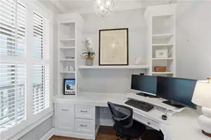 1085 Davis Cir NW, Atlanta, GA 30318 - Photo 5