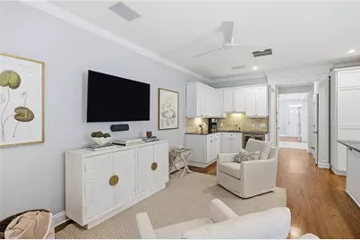 1085 Davis Circle NW #R, Atlanta, GA 30318 - Photo 15