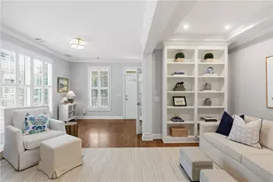 1085 Davis Cir NW, Atlanta, GA 30318 - Photo 3