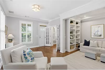 1085 Davis Circle NW #R, Atlanta, GA 30318 - Photo 7