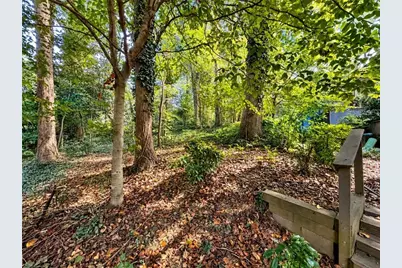 60 Ivy Parkway NE, Atlanta, GA 30342 - Photo 29