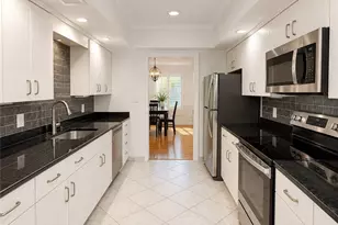 60 Ivy Pkwy NE, Atlanta, GA 30342 - Photo 5
