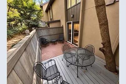 60 Ivy Parkway NE, Atlanta, GA 30342 - Photo 25
