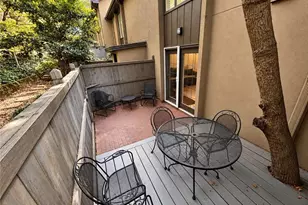 60 Ivy Pkwy NE, Atlanta, GA 30342 - Photo 25