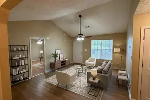 122 Oriole Dr, Jonesboro, GA 30238 - Photo 5