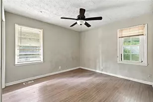 4374 Lincoln Jones Rd, Ellenwood, GA 30294 - Photo 9