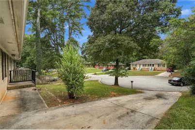 4374 Lincoln Jones Road, Ellenwood, GA 30294 - Photo 3