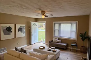 1345 Labelle St, Jonesboro, GA 30238 - Photo 3