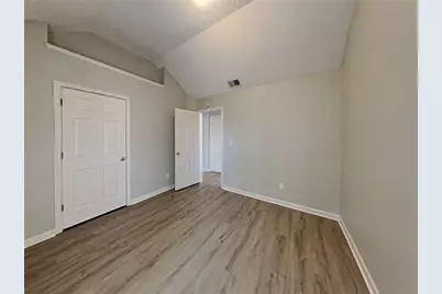 7010 Mahogany Drive, Fairburn, GA 30213 - Photo 11