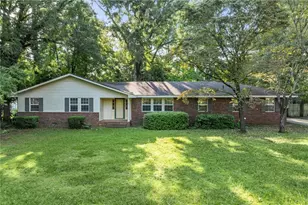 607 Hardeman Ave, Fort Valley, GA 31030 - Photo 1