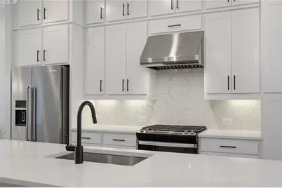 2485 Sycamore Road, Atlanta, GA 30318 - Photo 5