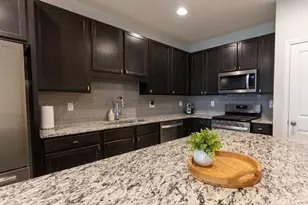 2857 Regal Park NW, Atlanta, GA 30318 - Photo 11