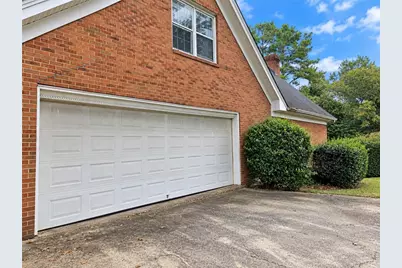780 Yorkshire Place SW, Lilburn, GA 30047 - Photo 3