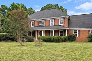 780 Yorkshire Pl SW, Lilburn, GA 30047 - Photo 7