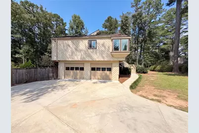 3962 Spalding Hollow, Peachtree Corners, GA 30092 - Photo 5
