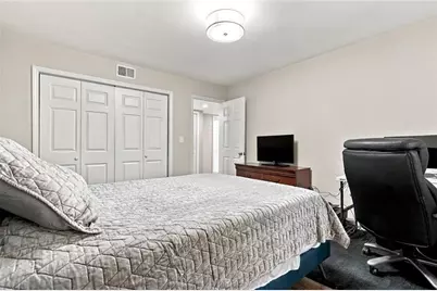 6851 Roswell Road #Q-15, Sandy Springs, GA 30328 - Photo 13