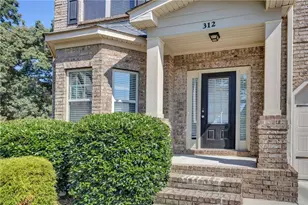 312 Tates Ct, Loganville, GA 30052 - Photo 3