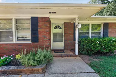 3813 Todd Drive, Oakwood, GA 30566 - Photo 9