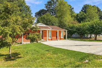 3153 Shallowford Road NE, Chamblee, GA 30341 - Photo 7