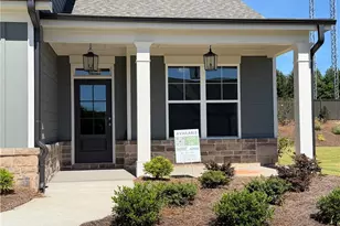 196 Oakdale Rd, Jefferson, GA 30549 - Photo 3