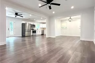 5456 Brownlee Rd, Stone Mountain, GA 30087 - Photo 11