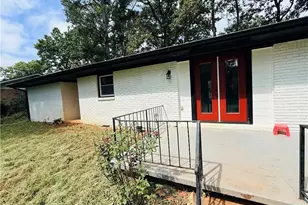 5456 Brownlee Rd, Stone Mountain, GA 30087 - Photo 33