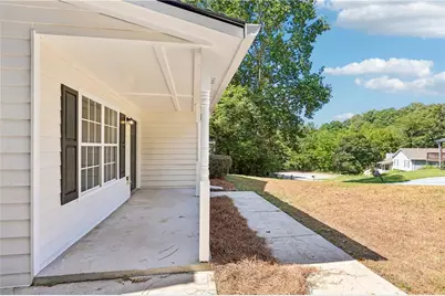 5511 Pond Mill Court, Flowery Branch, GA 30542 - Photo 39