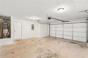 5511 Pond Mill Ct, Flowery Branch, GA 30542 - Photo 37