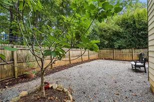 880 Bridge Pointe Ct, Alpharetta, GA 30005 - Photo 41