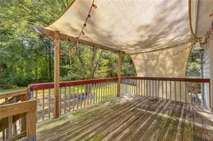 374 Meadow Trace Dr, Auburn, GA 30011 - Photo 17