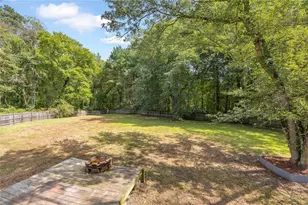 374 Meadow Trace Dr, Auburn, GA 30011 - Photo 19