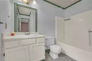 374 Meadow Trace Dr, Auburn, GA 30011 - Photo 9