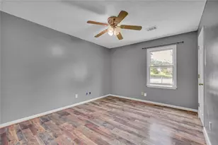 374 Meadow Trace Dr, Auburn, GA 30011 - Photo 11