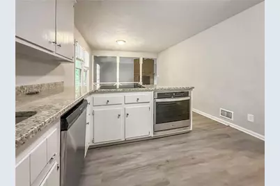 4231 Marsh Road, Marietta, GA 30066 - Photo 3