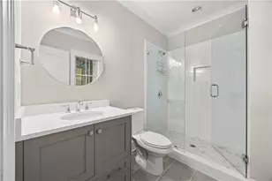 3715 Peachtree Road NE, Atlanta, GA 30319 - Photo 33