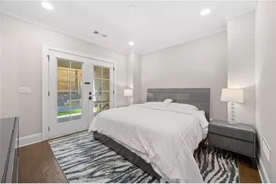 3715 Peachtree Road NE #9, Atlanta, GA 30319 - Photo 31