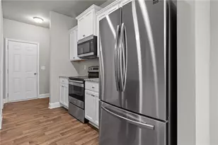 9 Richardson St, Winder, GA 30680 - Photo 11