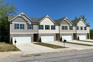 9 Richardson St, Winder, GA 30680 - Photo 1