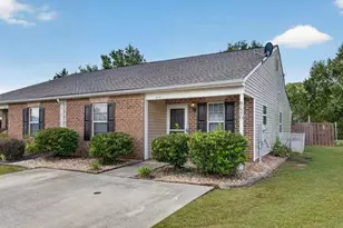 1570 Louise Anderson Dr, Griffin, GA 30224 - Photo 3