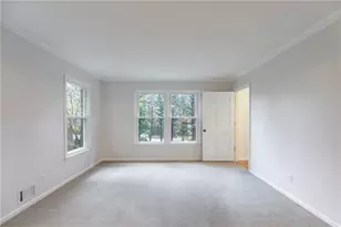620 Oakstone Way, Roswell, GA 30075 - Photo 13