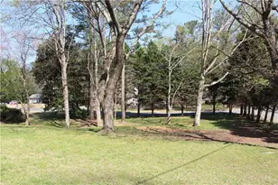 620 Oakstone Way, Roswell, GA 30075 - Photo 3