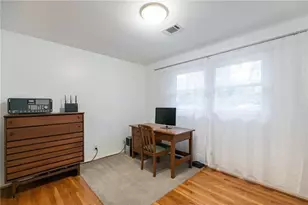 620 Oakstone Way, Roswell, GA 30075 - Photo 23