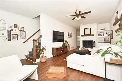 230 West Avenue #1, Carrollton, GA 30117 - Photo 3