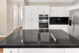 2600 Club Springs Dr, Roswell, GA 30076 - Photo 17