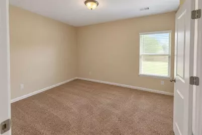 4160 Lindbergh Way, Rex, GA 30273 - Photo 9