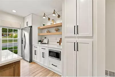305 Norcross Street, Roswell, GA 30075 - Photo 13