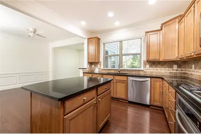 545 Sarabrook Place, Sandy Springs, GA 30342 - Photo 17