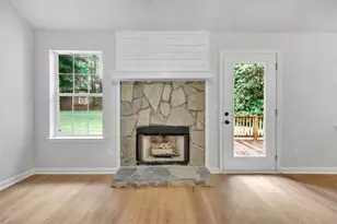 2067 Brandy Woods Dr, Conyers, GA 30013 - Photo 9